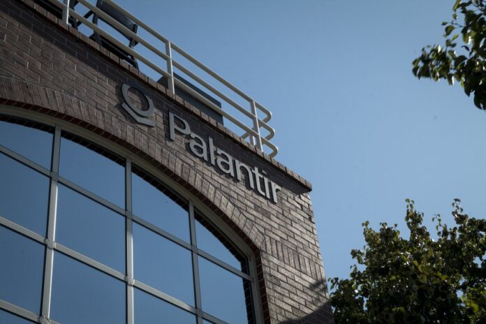 Palantir Says Top AI Engineers Stole Secrets for ‘Copycat’ Firm