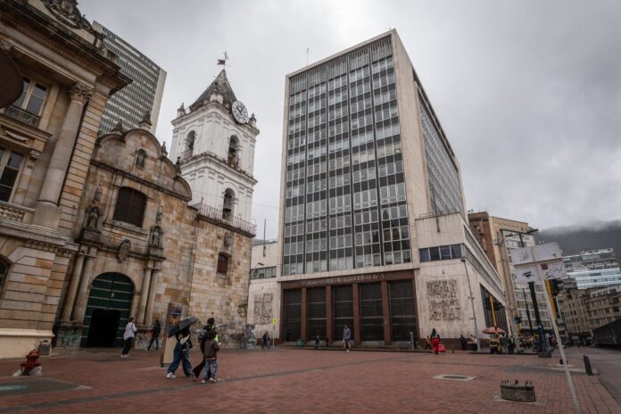 Colombia’s Digital Tax Plan Risks Strangling Payments Revolution