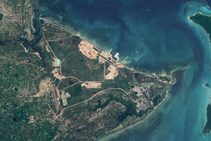 Mozambique’s $25 Billion LNG Revival Defies Resurging Violence