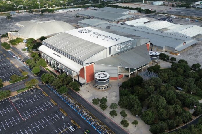 NBA’s Spurs Look to Voters to Seal $311 Million Arena Subsidy