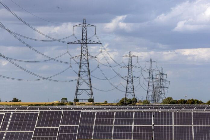 UK Regulator Sets Out Plan to Write Off £500 Million Energy Debt