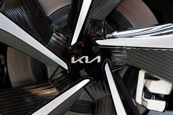 Kia Says $842 Million Tariff Hit May Be Repeated This Quarter