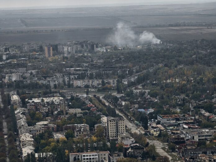 Zelenskiy Says Battles Raging With Russia for Key Ukrainian City